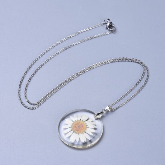 Daisy Necklace With Chain